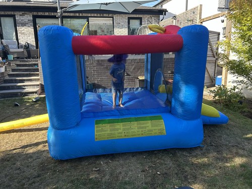 Children bouncy castle ages - castle,